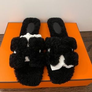 Hermès Oran Sandals with Woolskin